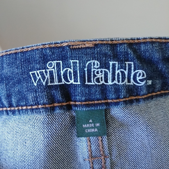 Wild Fable High Rise Jean Shorts Blue Size 4 - Picture 11 of 13